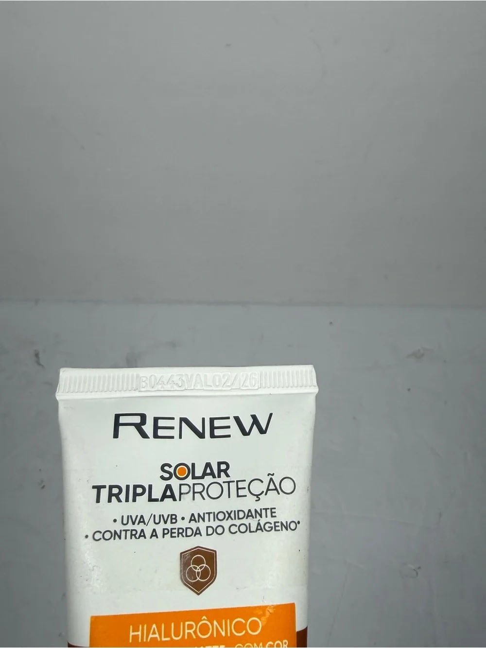 Renew SPF 50 Facial Matte Sunscreen Antioxidant Skin Care Protection 40g Avon
